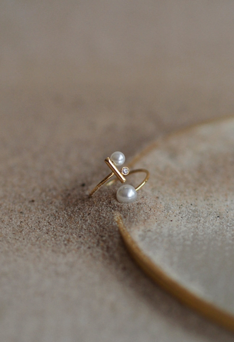 Juliet Rhinestones And Pearl Ring