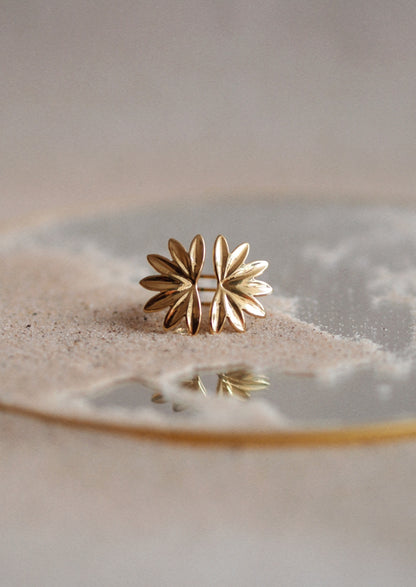 Amélie Leaf Ring