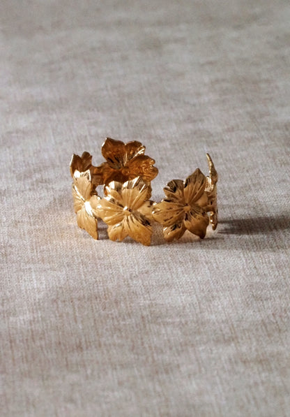 Seraphine Gold Flower Bracelet