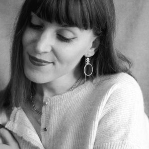 Andrea Atlas Signature Chain Earrings N°5 in silver colour