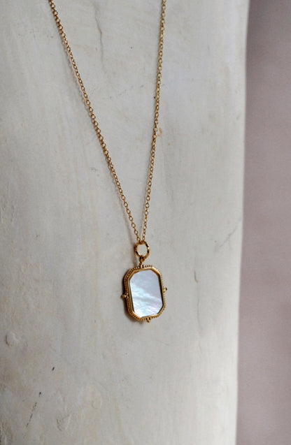 "Magic Mirror" Mother of Pearl Necklace