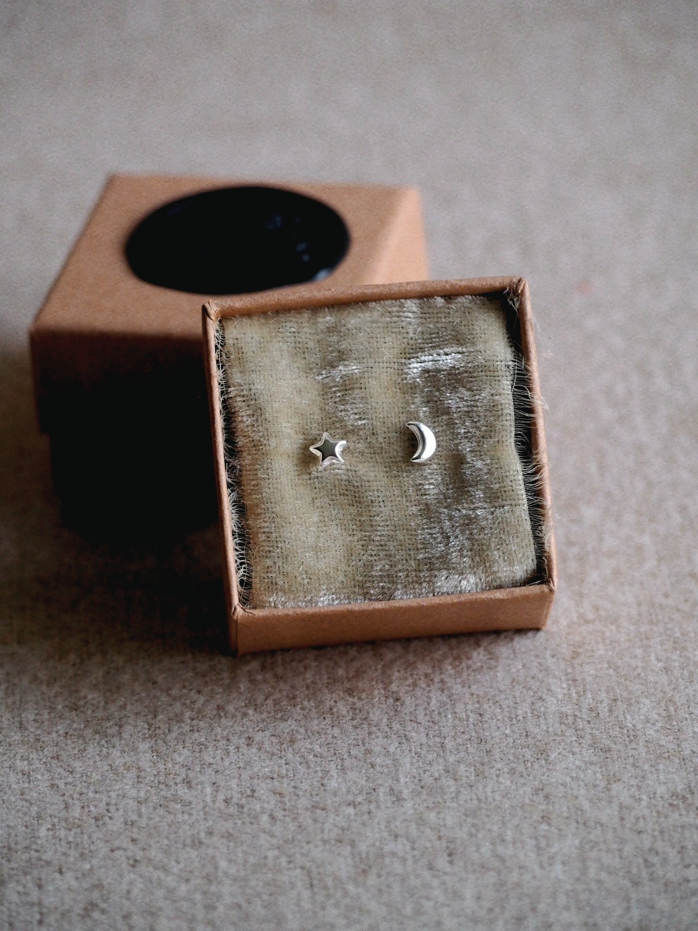 Atlas Sterling Silver Studs N°20