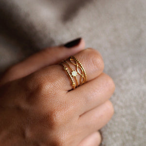 Five Line Ring