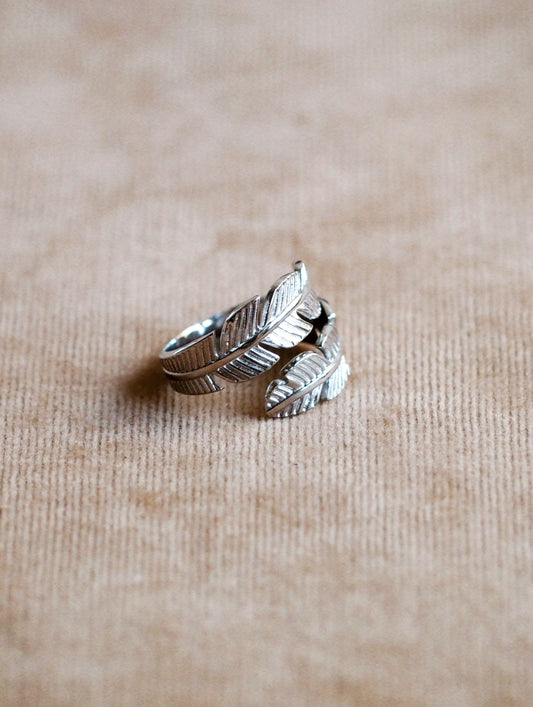 Feather Ring