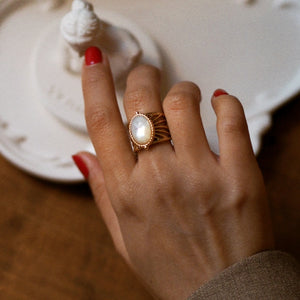 Unique Mother of Pearl Ring