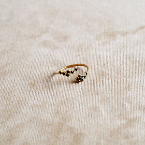 Little Black Stones Star Open Ring