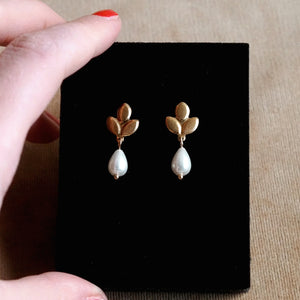 Andrea Atlas Pearl Earrings