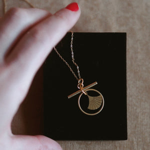 Golden Era Fan Necklace