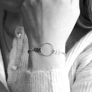 Atlas Adjustable Bracelet With Leaves / Silver