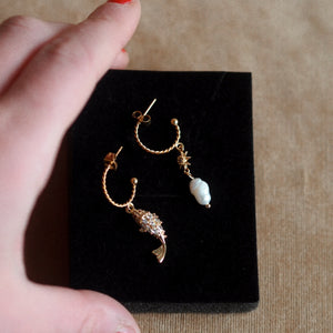 Atlas Signature Fish Earrings