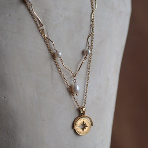 Unique Pearl Necklace