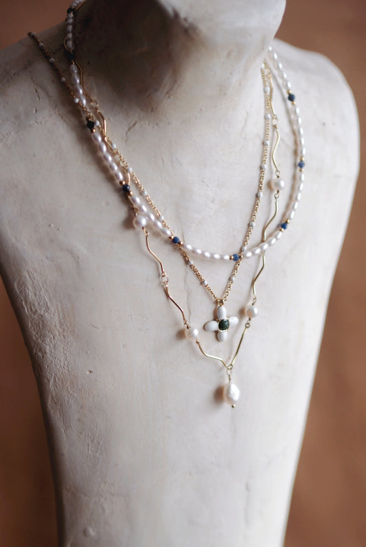 Lenka Flower Necklace