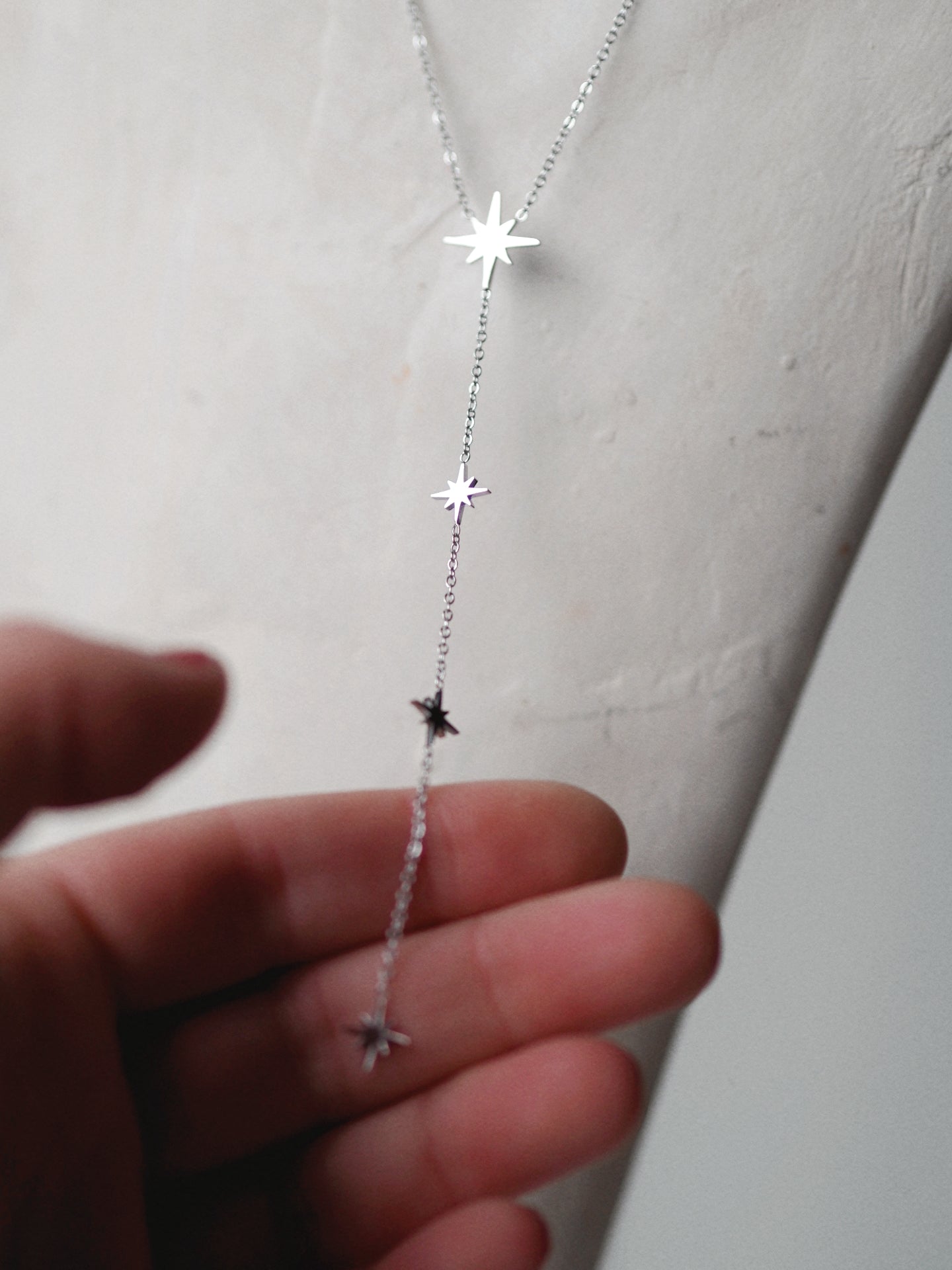 Aubrey Stars Necklace in Silver Colour