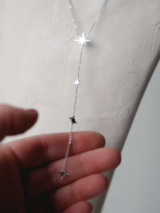 Aubrey Stars Necklace in Silver Colour