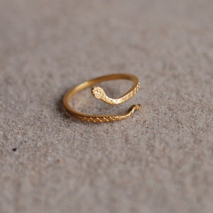 Delicate Adjustable Snake Ring