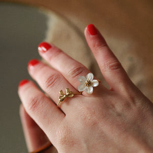Bow Adjustable Ring