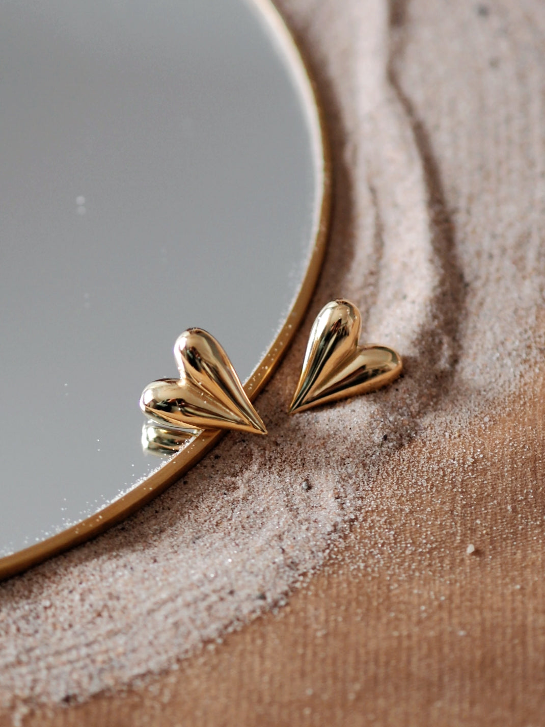 Amélie Heart Earrings