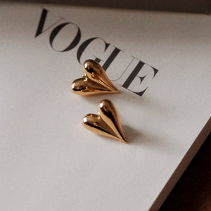 Amélie Heart Earrings