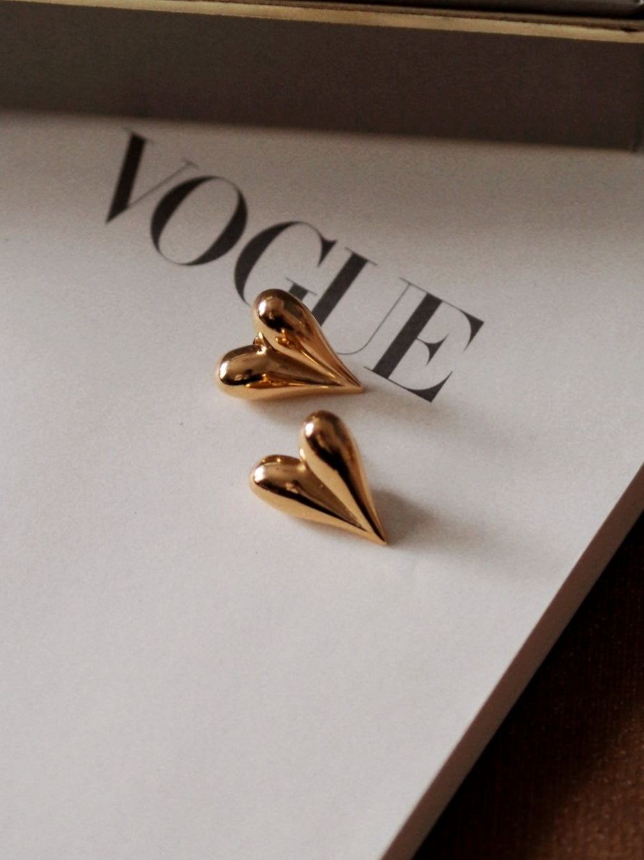 Amélie Heart Earrings