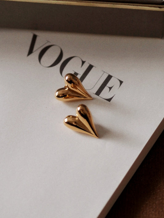 Amélie Heart Earrings