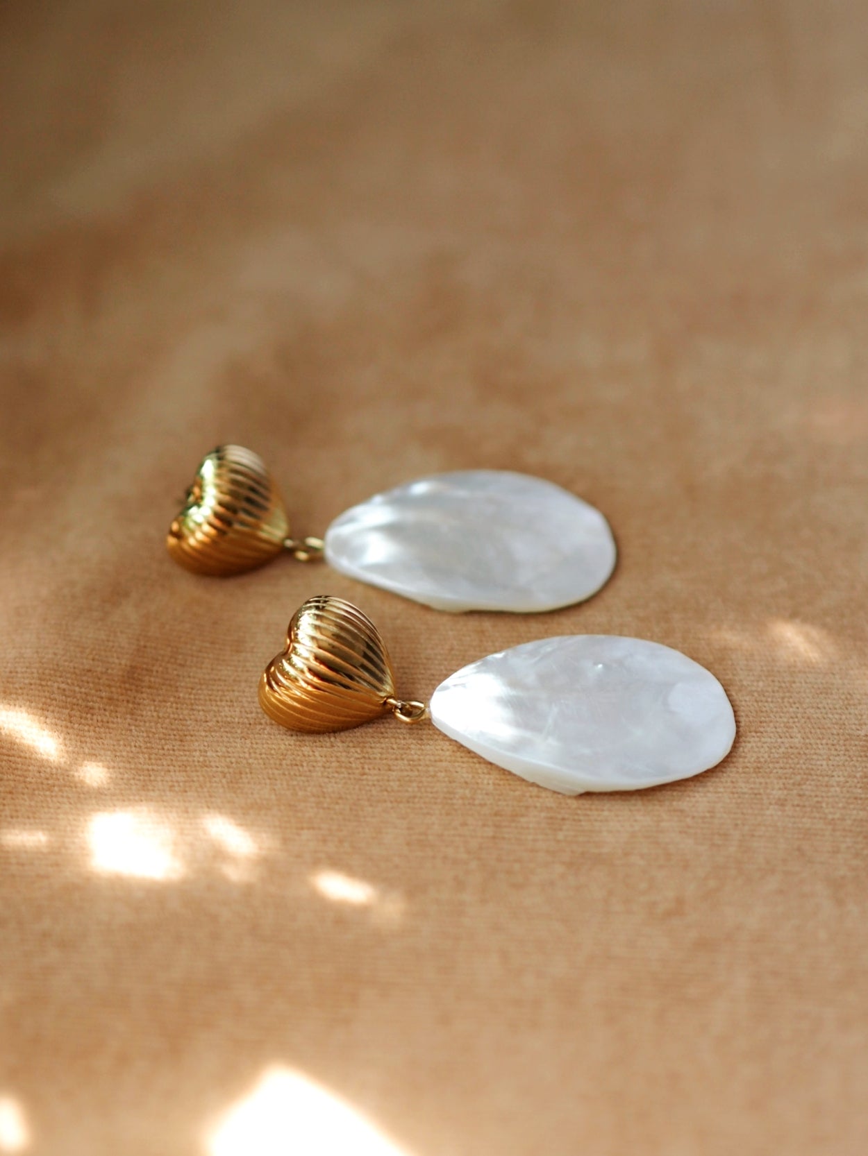 Zephyra Earrings