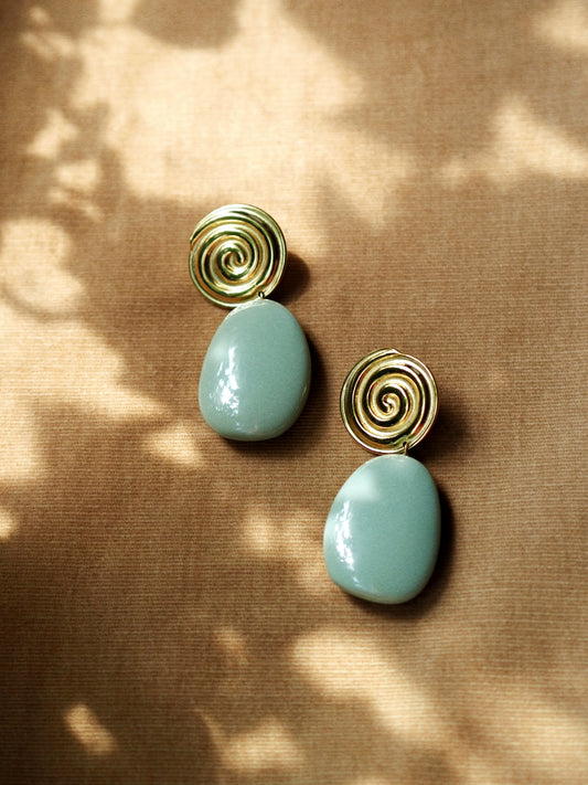 Nora Lightweight Earrings