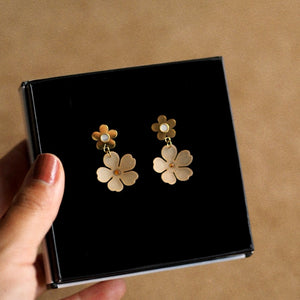Julie Flower Earrings