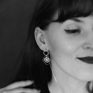 Signature Chain Earrings Compass / limited edition