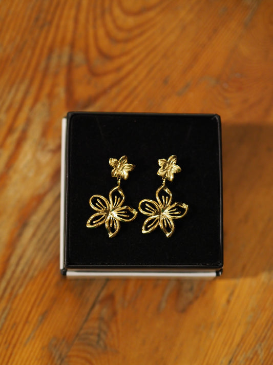 Emanuela Flower Earrings