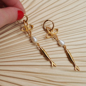 Summer Catch Statement Earrings / N°2