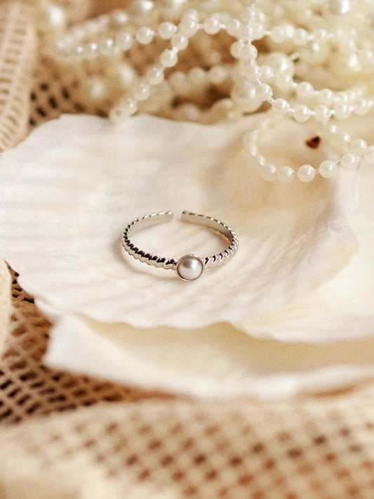 Summer Catch Pearl Ring In Silver Colour