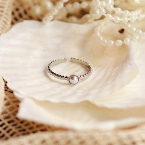 Summer Catch Pearl Ring In Silver Colour