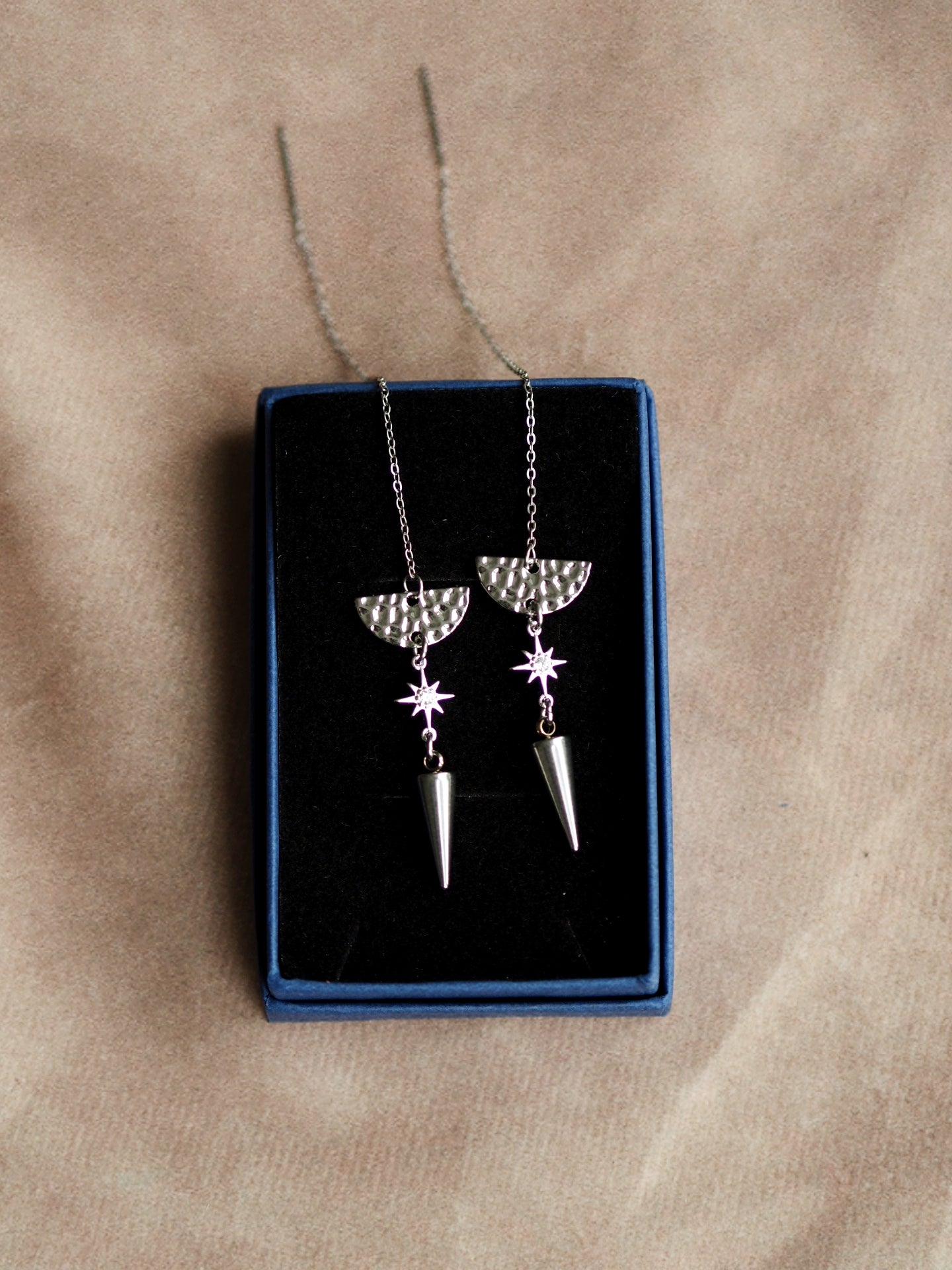 Solenne Chain Earrings / Sparkle Limited Collection