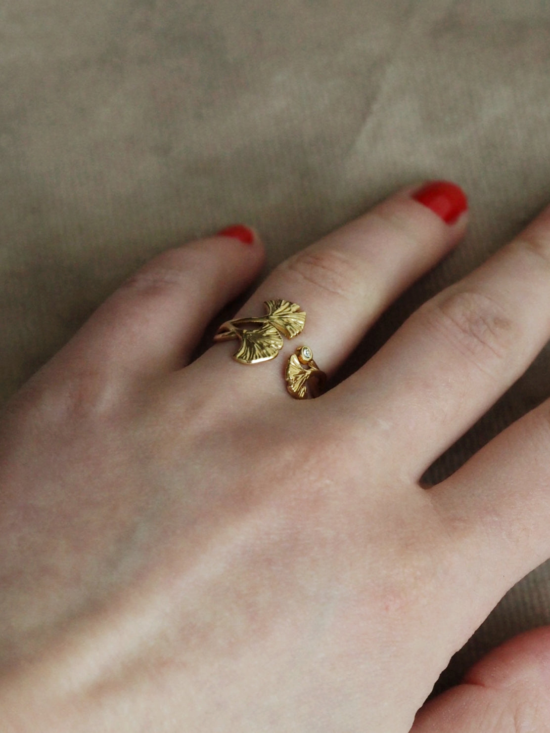 Nina Natural Ring in Silver Colour