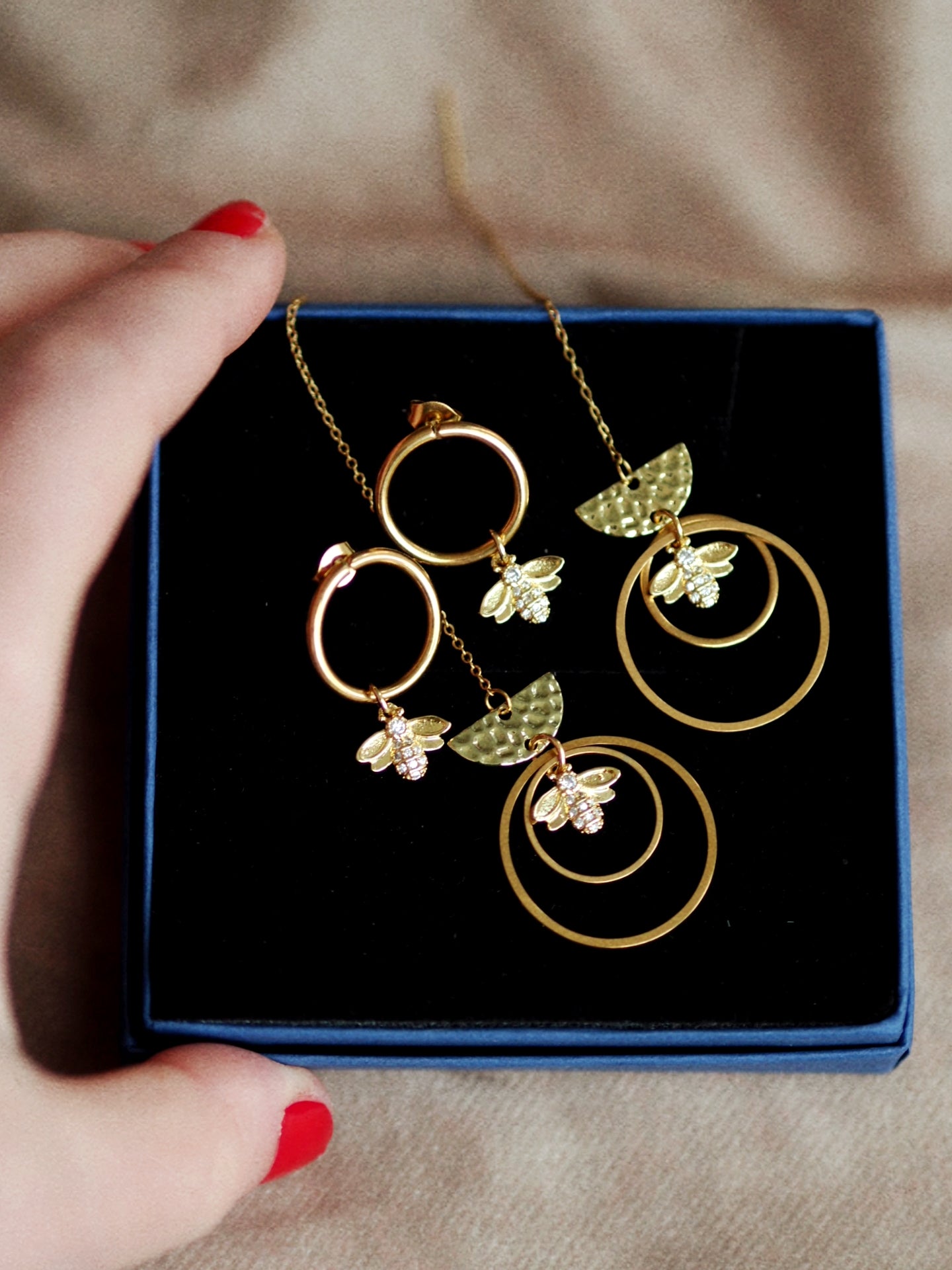 Sparkle Bee Earrings / Limited Collection