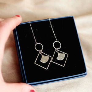 Signature Chain Earrings / Golden Era in Silver Colour