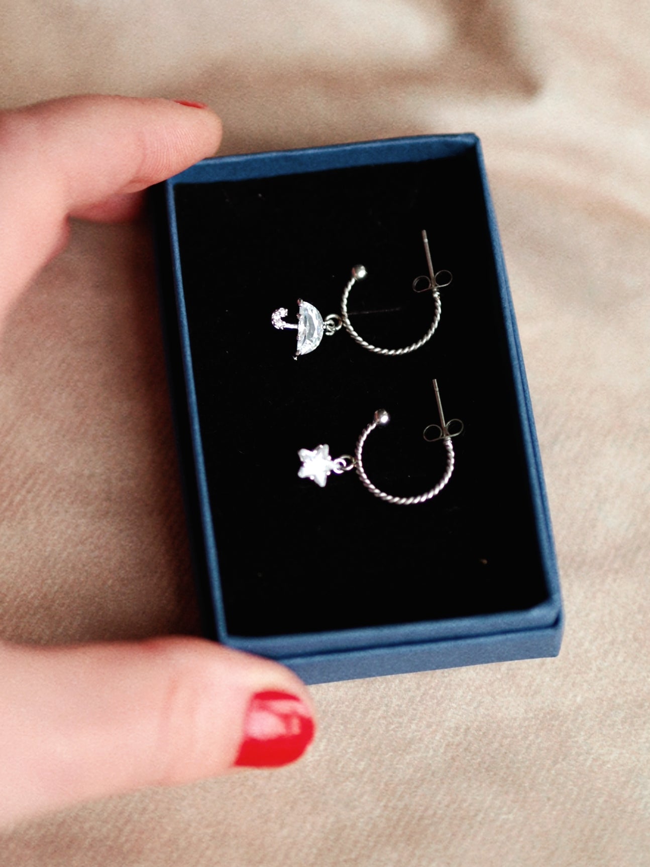 Atlas Dancing In The Rain Hoops