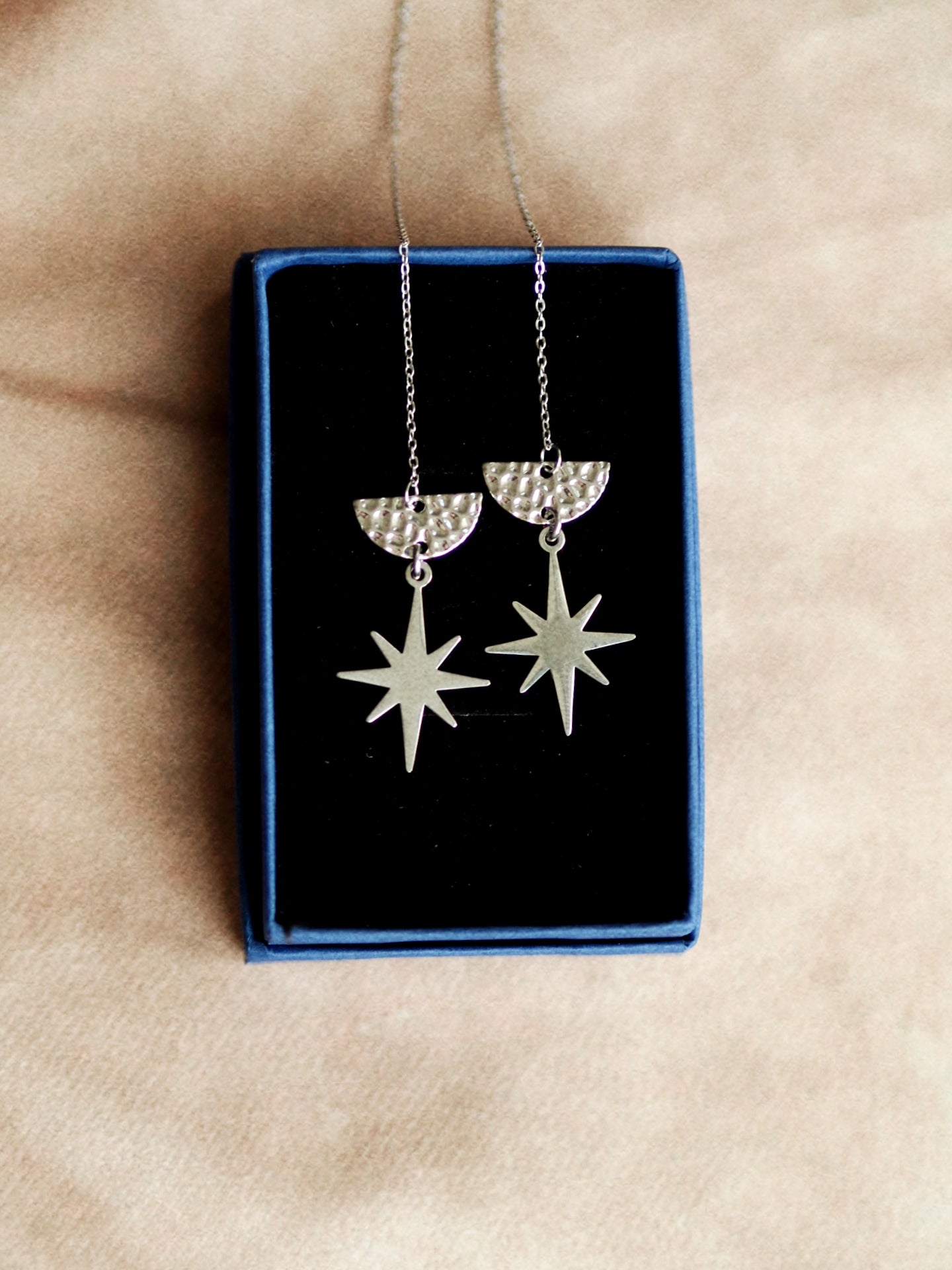 Atlas Signature Chain Earrings / Christmas 2025