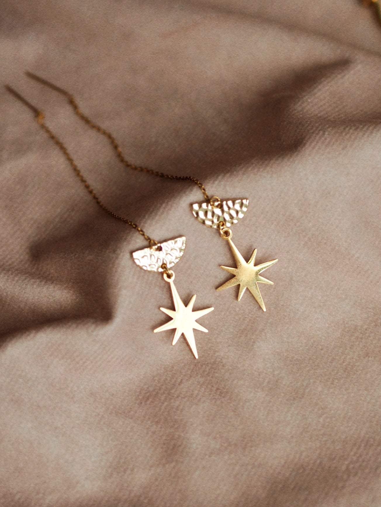 Atlas Signature Chain Earrings / Christmas 2025