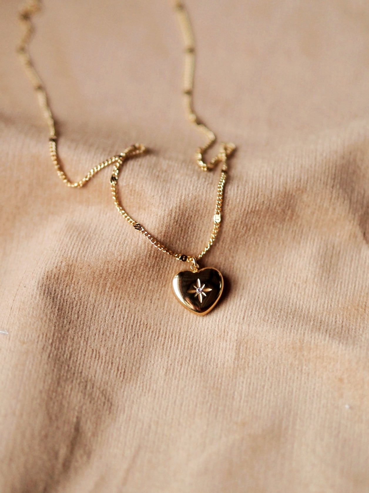 Melanie Heart Necklace with star