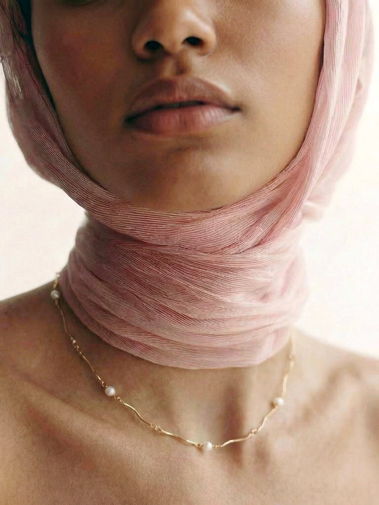 Unique Pearl Necklace in silver