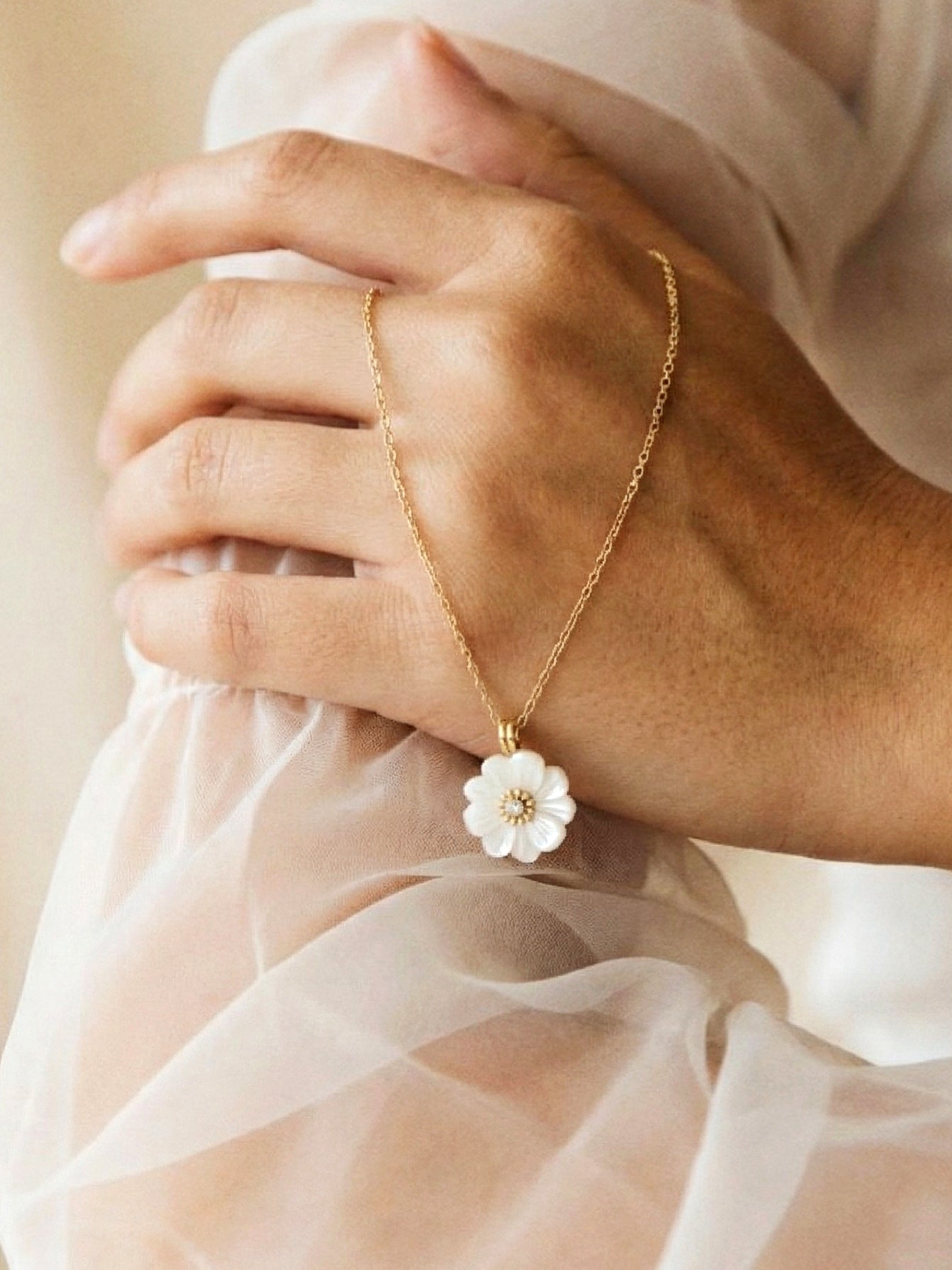 Amelie Flower Necklace