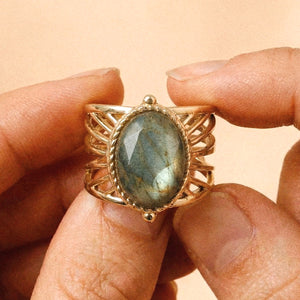 Unique Labradprite Ring