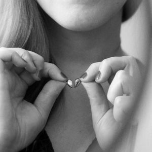 "Atlas Heart" necklace in silver