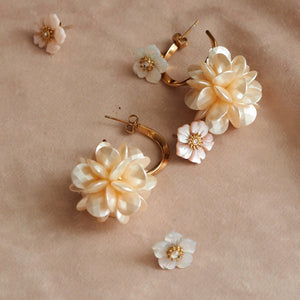 Florence Stud Earrings / Pink