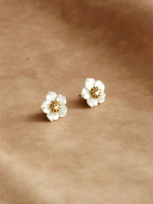 Florence Stud Earrings / White