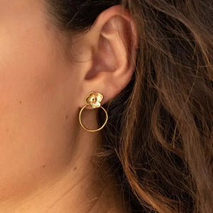 Chloe Flower Earrings in Gold