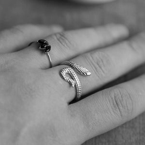 Snake Ring in Silver
