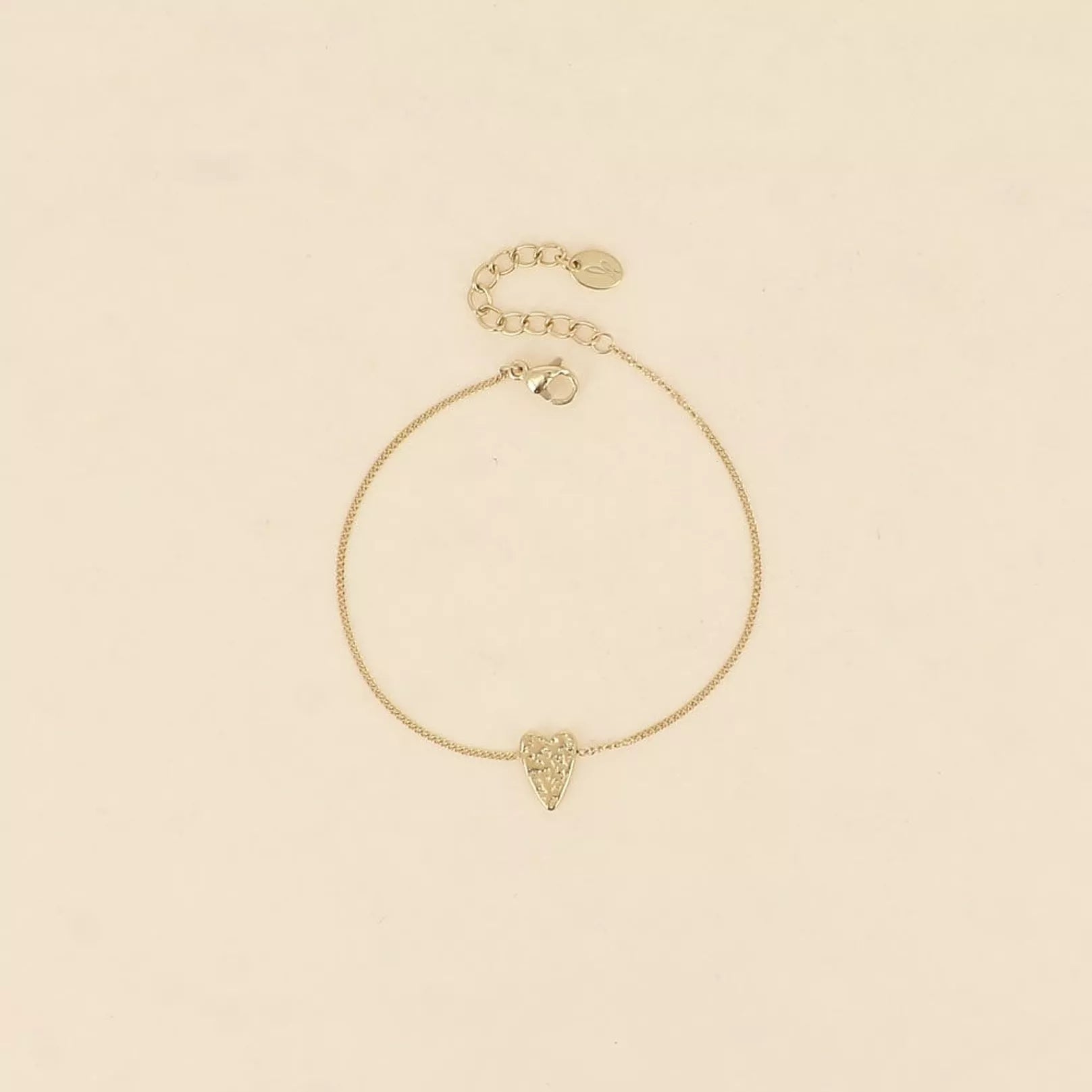 Lily Heart Bracelet in Gold
