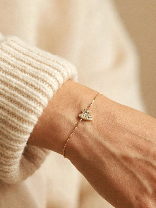 Lily Heart Bracelet in Gold